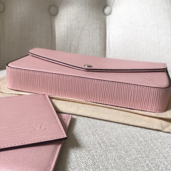 •Louis Vuitton• epi Pochette Felicie Rose Ball.. - Picture 4 of 8